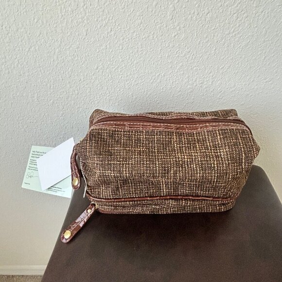 Samantha Brown Vintage TWEED Drop Bottom Toiletry Bag BROWN nwt - Picture 3 of 3